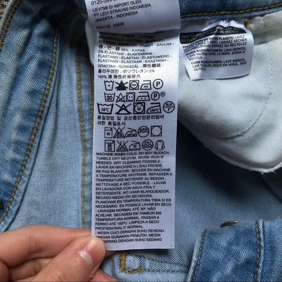 Levi’s Hi Rise Skinny Jeans - Picture 7 of 7